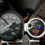 How to connect a tachometer to a car