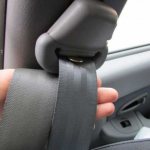 Car seat belt malfunction