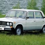 Which cylinder is the ignition of the VAZ 2106 set to?