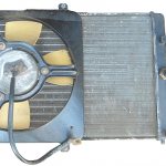 At what temperature does the VAZ 2109 fan operate?
