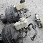 Causes of master cylinder failure