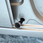 Checking and replacing door limit switches on Lada cars