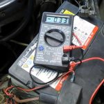 Battery leakage current